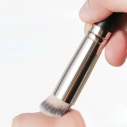 UnderEye Awake Blending Brush