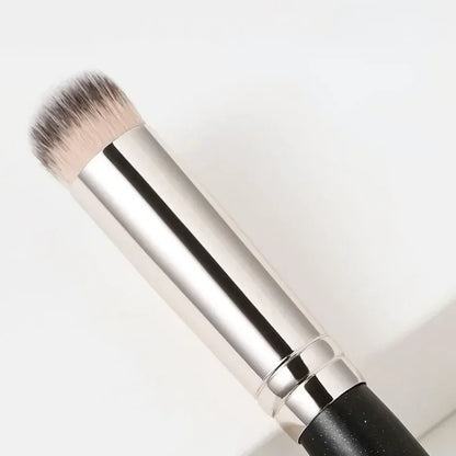 UnderEye Awake Blending Brush